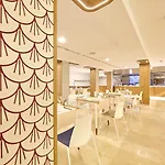ホテル Mll Mediterranean Bay - Adults Only 4*