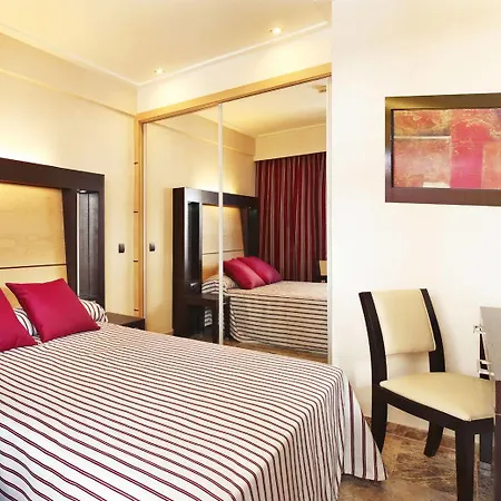 Mll Mediterranean Bay - Adults Only Hotel