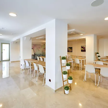 Mll Mediterranean Bay - Adults Only El Arenal