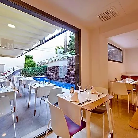 Szálloda Mll Mediterranean Bay - Adults Only