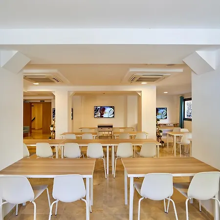فندق Mll Mediterranean Bay - Adults Only 4*