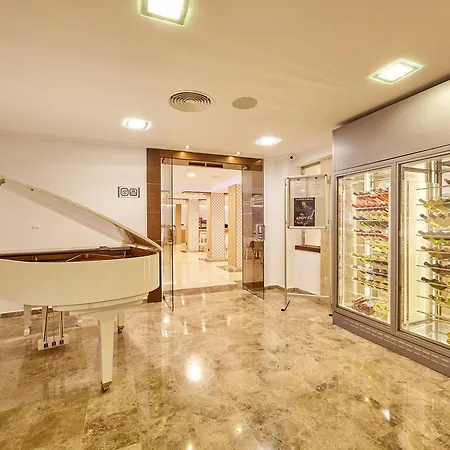 Mll Mediterranean Bay - Adults Only إل أرينال