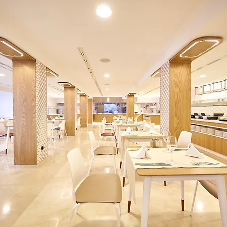 Mll Mediterranean Bay - Adults Only فندق إل أرينال