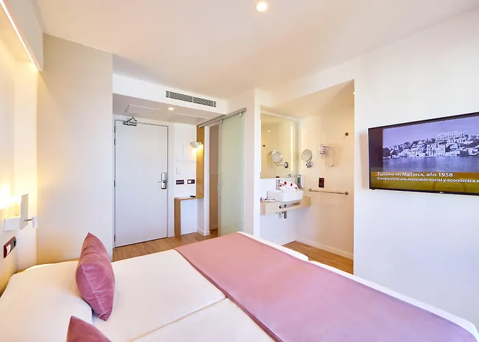 Mll Mediterranean Bay - Adults Only فندق