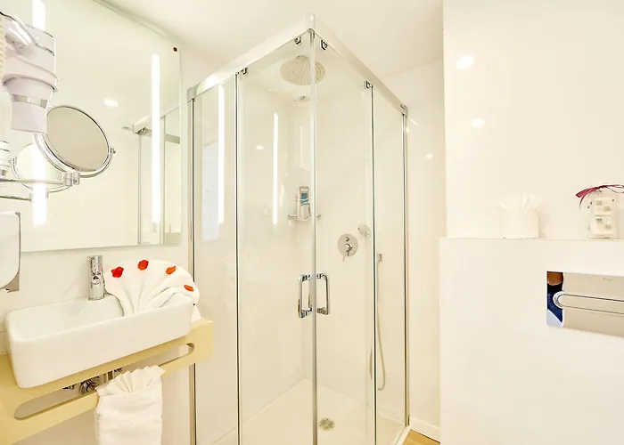 Ξενοδοχείο Mll Mediterranean Bay - Adults Only 4*