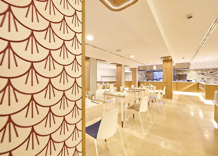 فندق Mll Mediterranean Bay - Adults Only 4*