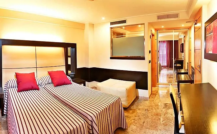 Mll Mediterranean Bay - Adults Only إل أرينال