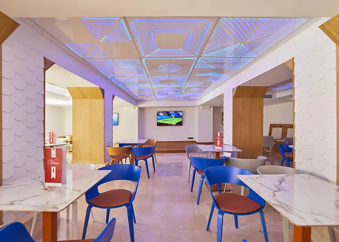 酒店 Mll地中海湾酒店 - 仅限成人入住 4*